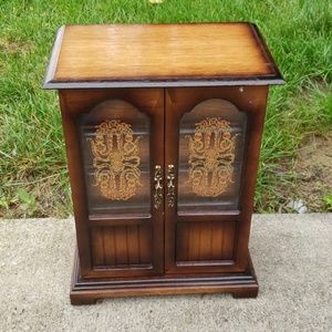 Sankyo Musical jewelry box